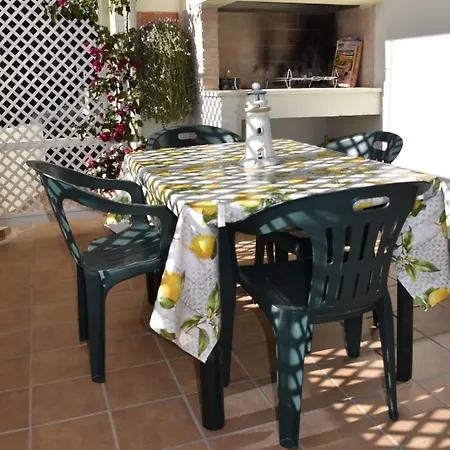 Orimari's Appartement SantʼAntìoco